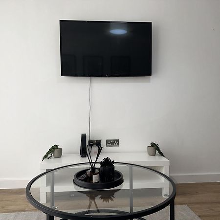 Luxury - Smart Tv - Fast Wifi - Near Utilitia Arena & Icc Leilighet Birmingham Eksteriør bilde